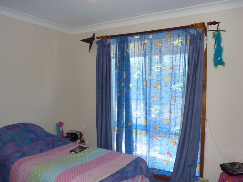 1 Rushby Drive, Old Bar NSW 2430