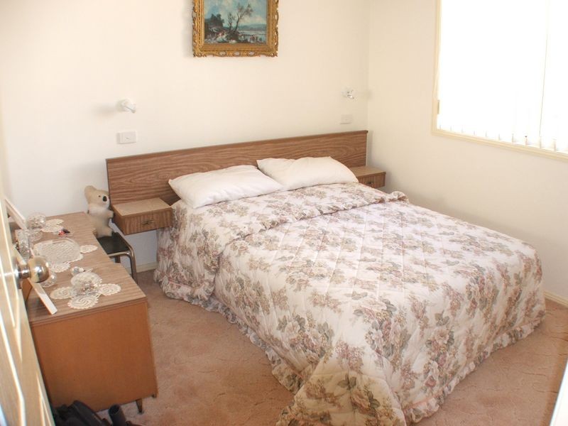 12 Leopardwood Street, Old Bar NSW 2430