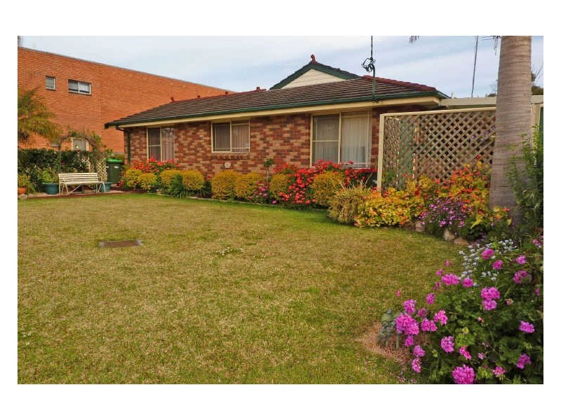 Old Bar NSW 2430