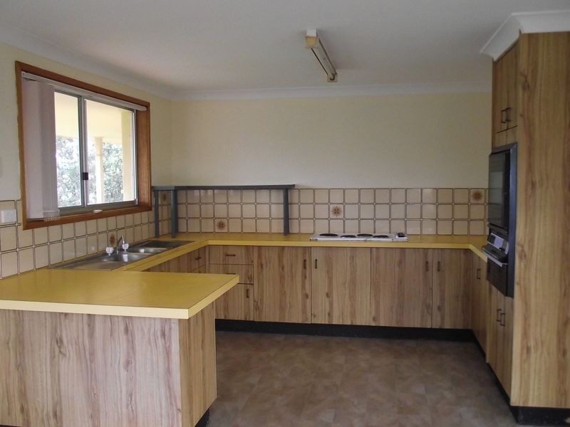 14 Ocean Drive, Wallabi Point NSW 2430