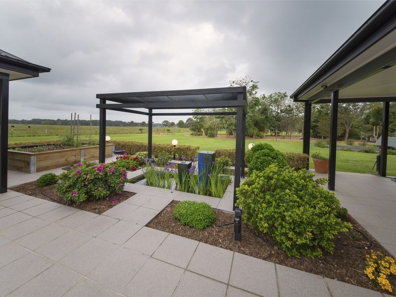 108 Cowans Lane, Oxley Island NSW 2430