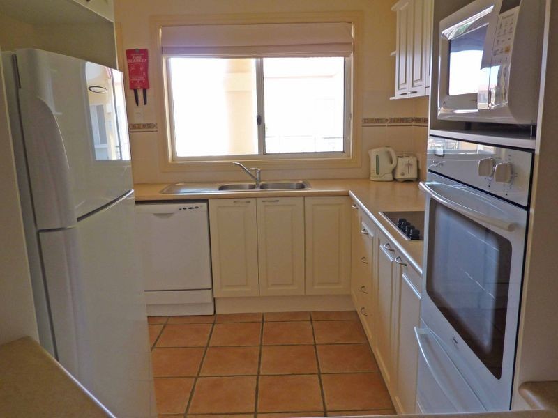 39/32 Lewis Street, Old Bar NSW 2430