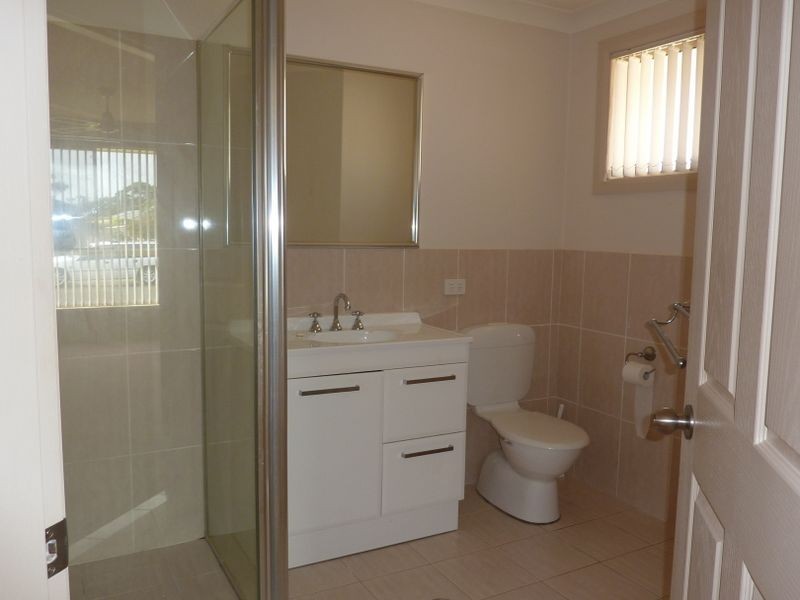 6 Albatross Way, Old Bar NSW 2430