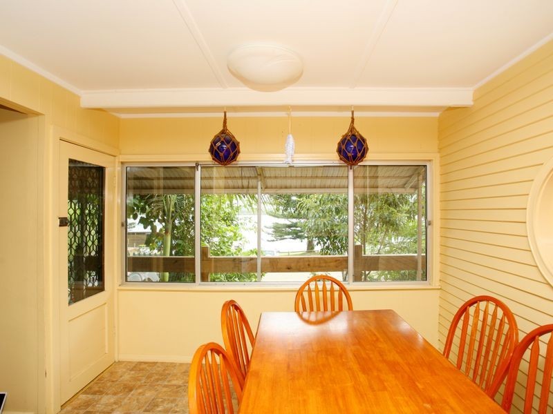93 Main Street, Manning Point NSW 2430