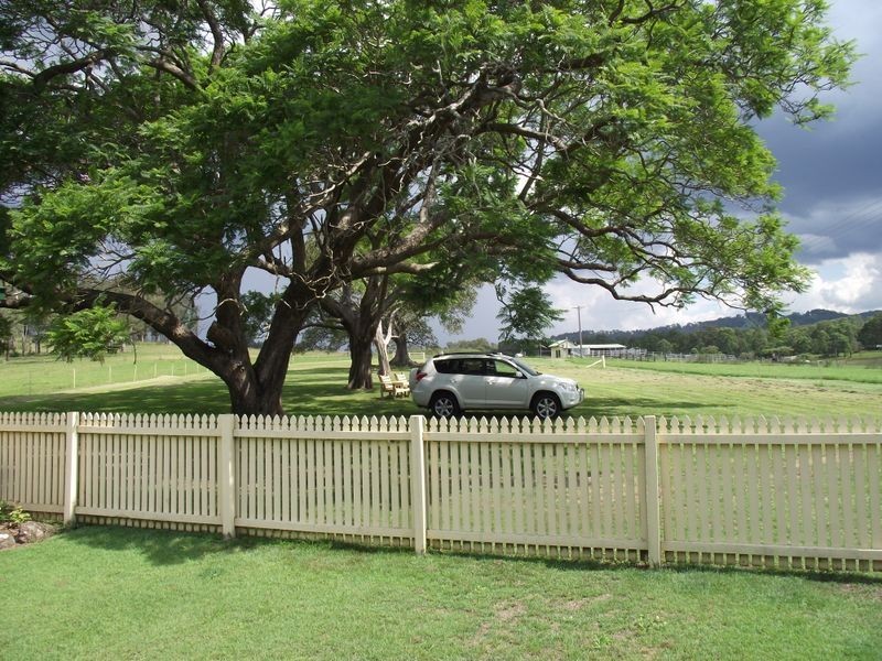 Burrell Creek NSW 2429