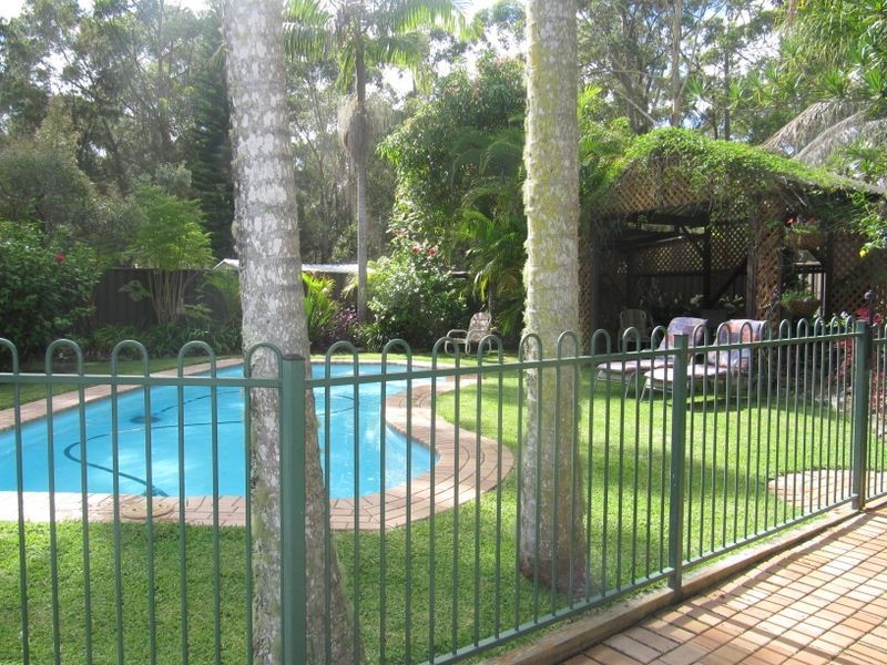 26 Kolinda Drive, Old Bar NSW 2430