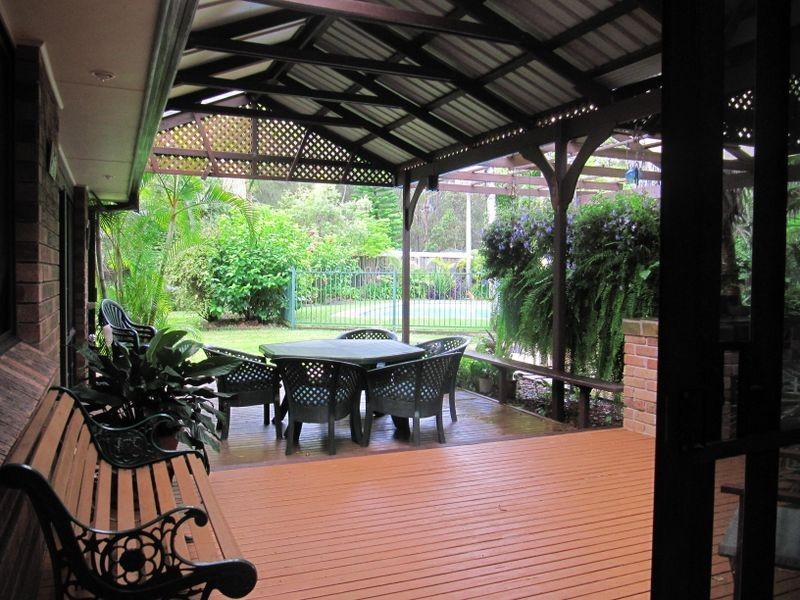 26 Kolinda Drive, Old Bar NSW 2430