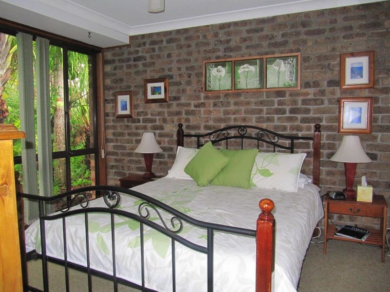 26 Kolinda Drive, Old Bar NSW 2430