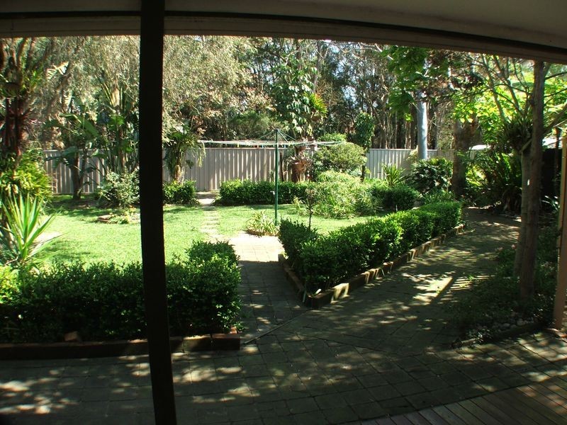 12 Drury Close, Old Bar NSW 2430