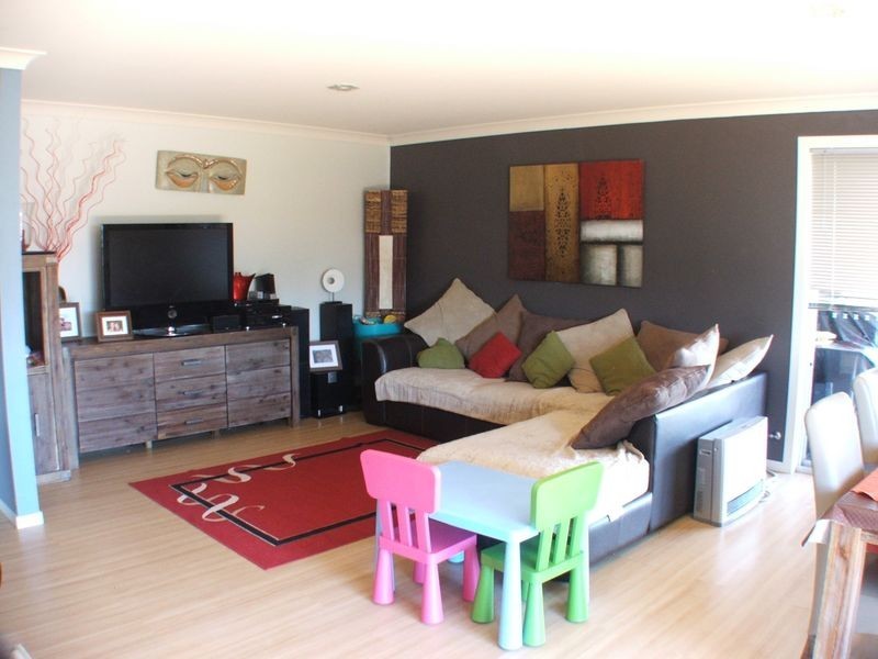 38 Ivy Crescent, Old Bar NSW 2430