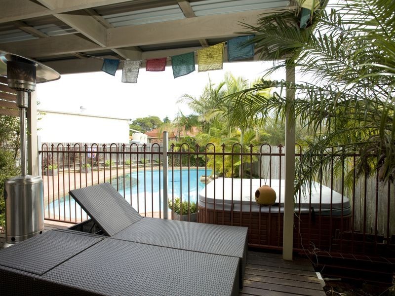 3 Kamala Close, Old Bar NSW 2430