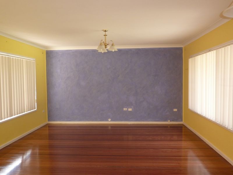 6 Richardson Street, Old Bar NSW 2430