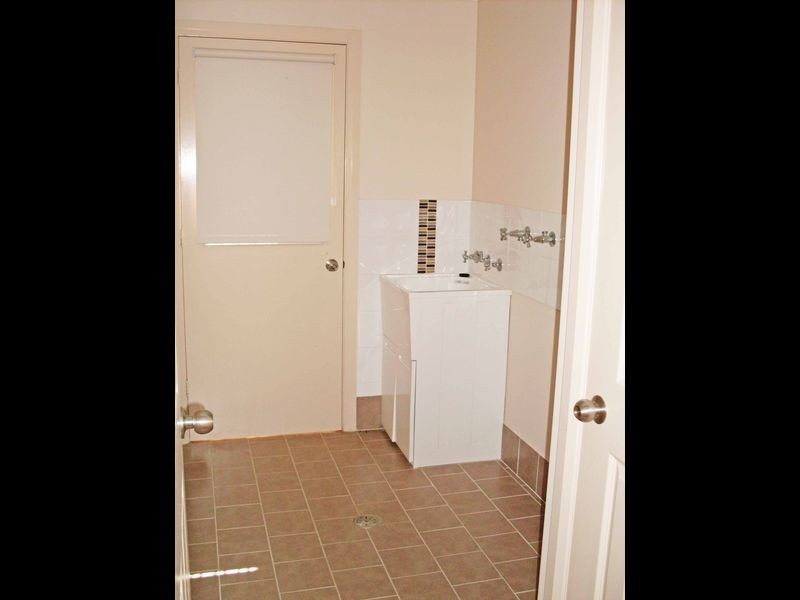 2/6 Ivy Crescent, Old Bar NSW 2430