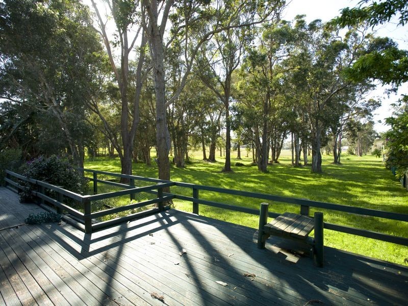 59 Old Bar Road, Old Bar NSW 2430