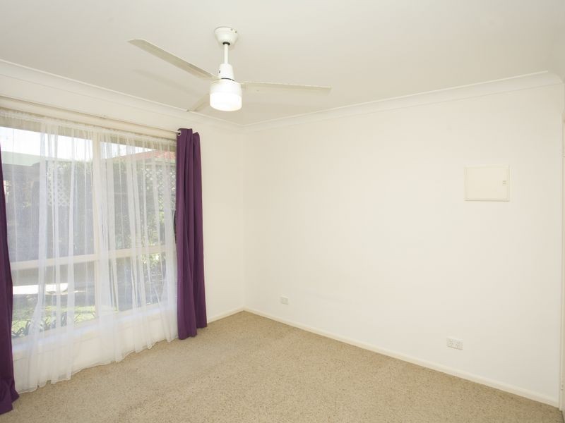 59 Old Bar Road, Old Bar NSW 2430