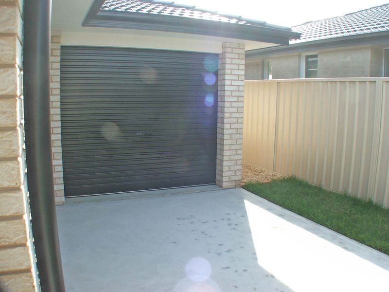 34 Albatross Way, Old Bar NSW 2430