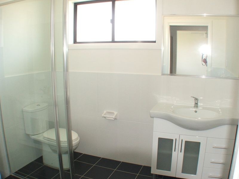 34 Albatross Way, Old Bar NSW 2430