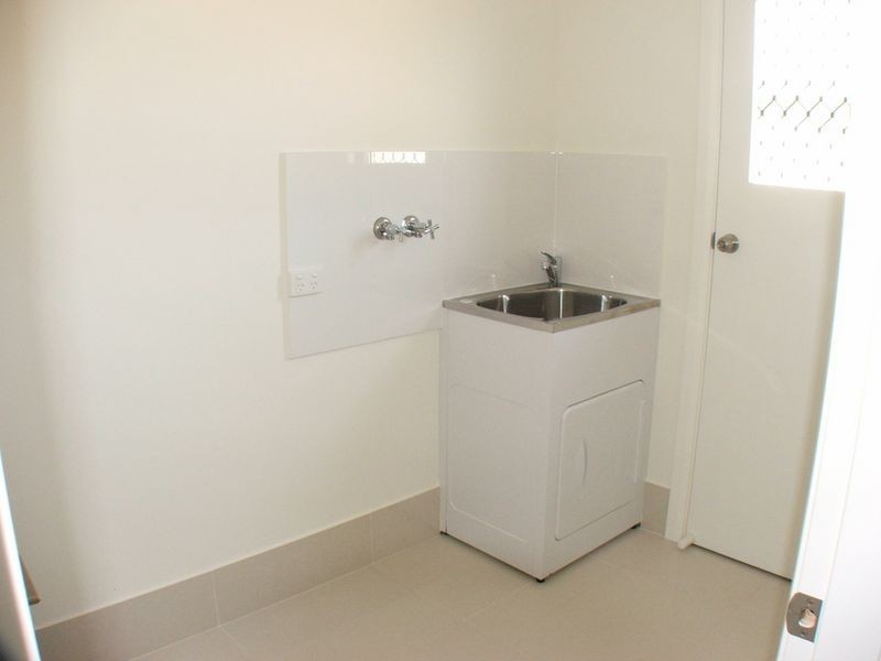 34 Albatross Way, Old Bar NSW 2430