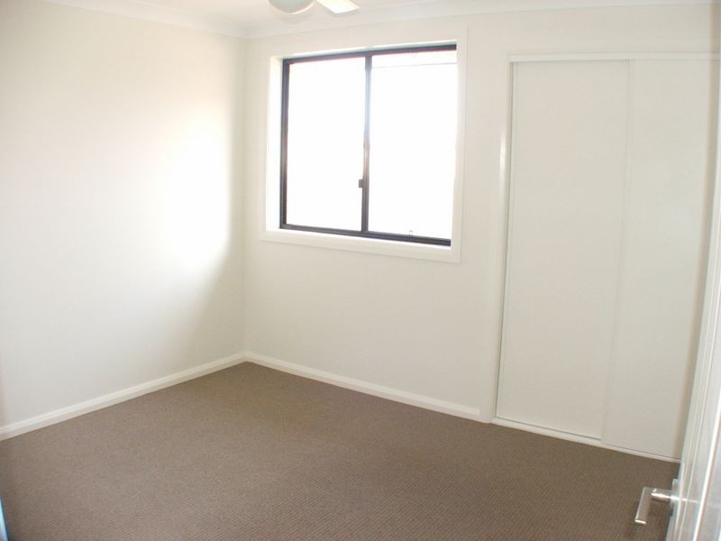 34 Albatross Way, Old Bar NSW 2430