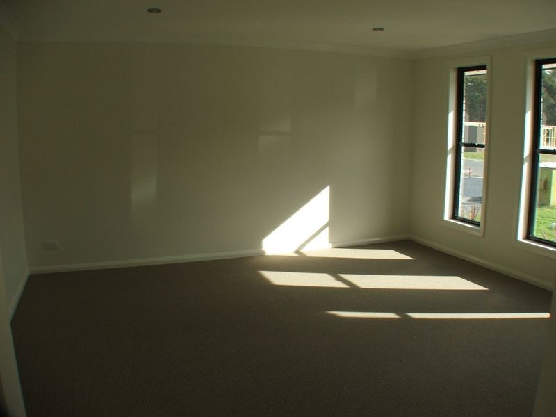 34 Albatross Way, Old Bar NSW 2430