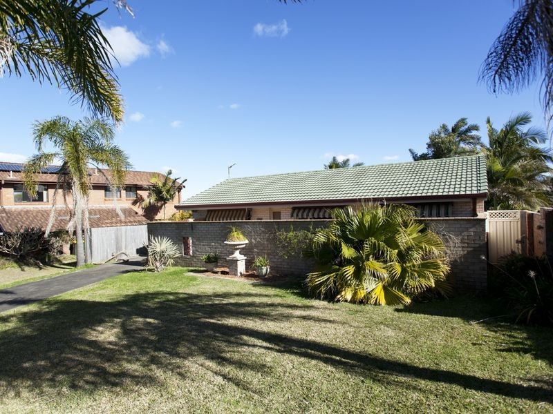 3 Shelly Close, Wallabi Point NSW 2430