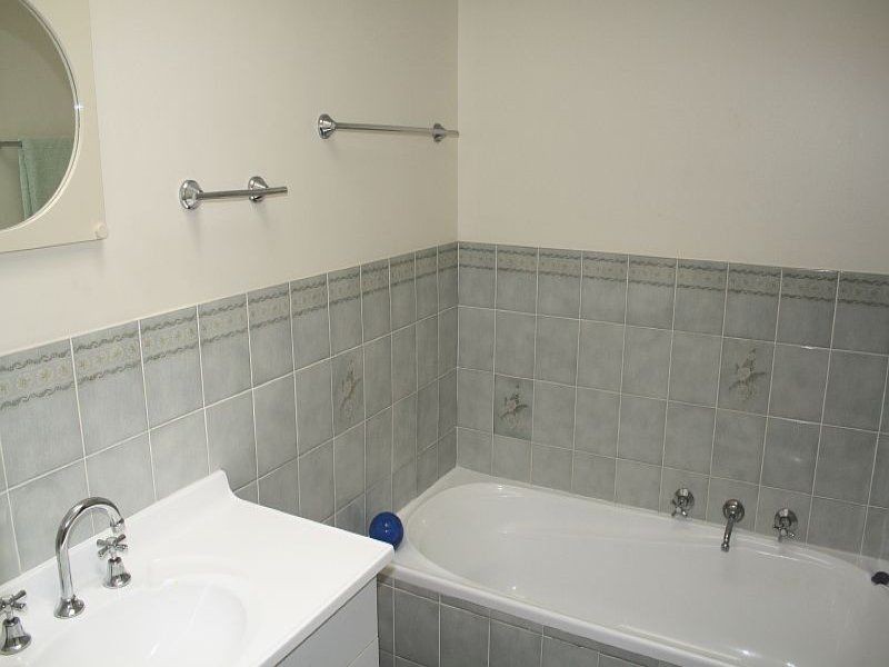 23 Farleigh Street, Old Bar NSW 2430