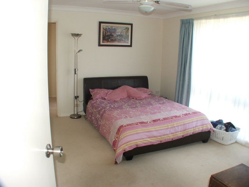 23 Farleigh Street, Old Bar NSW 2430