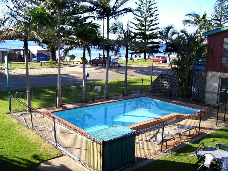 8/91 Main Road, Manning Point NSW 2430