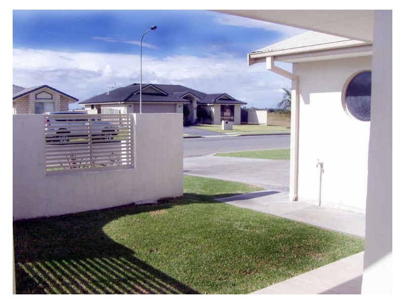 6a Bluehaven Drive, Old Bar NSW 2430