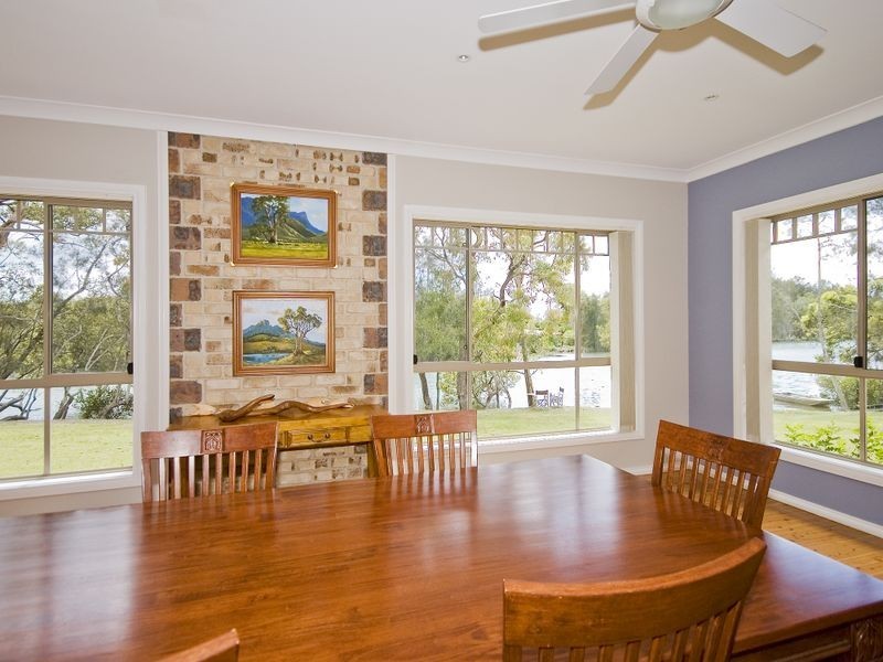 4 Hina Close, Old Bar NSW 2430