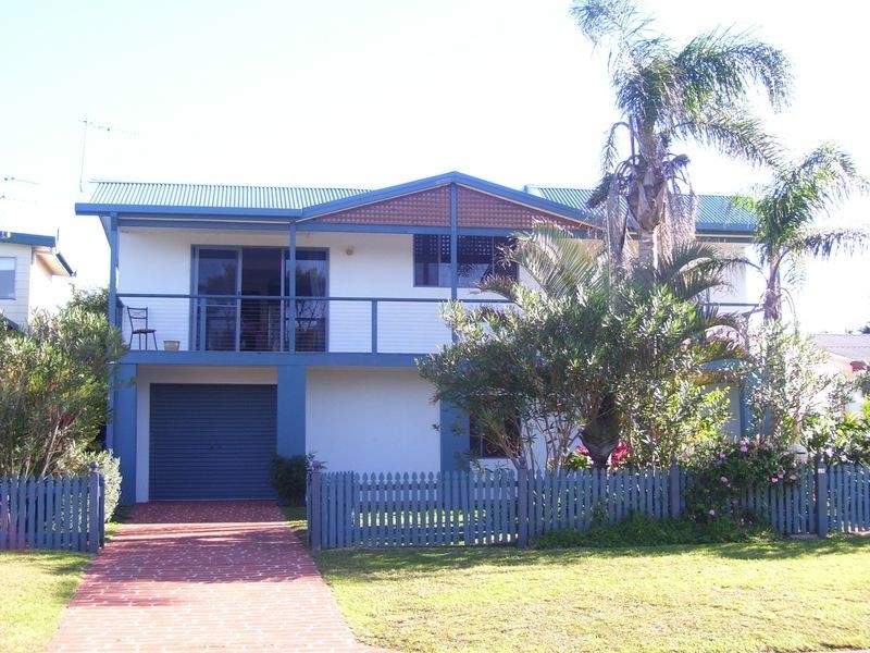 19 Ungala Road, Old Bar NSW 2430