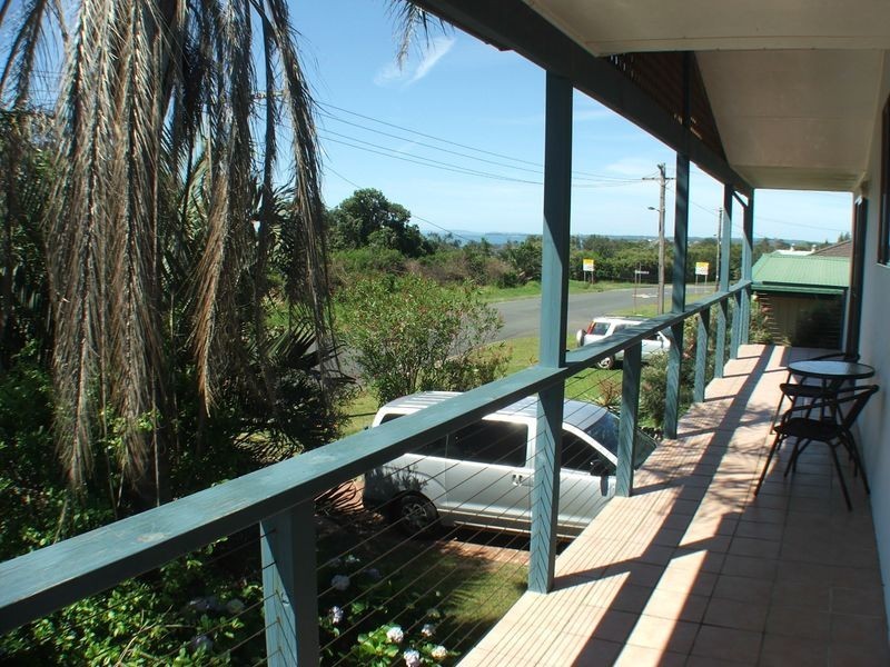 19 Ungala Road, Old Bar NSW 2430