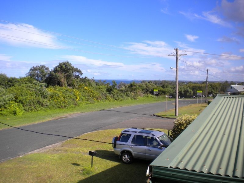 19 Ungala Road, Old Bar NSW 2430