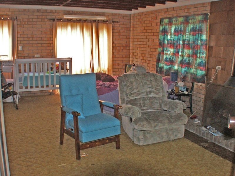 1 Kolang Street, Old Bar NSW 2430