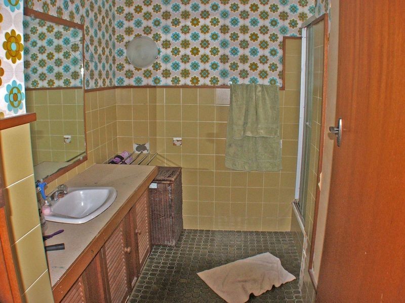 1 Kolang Street, Old Bar NSW 2430