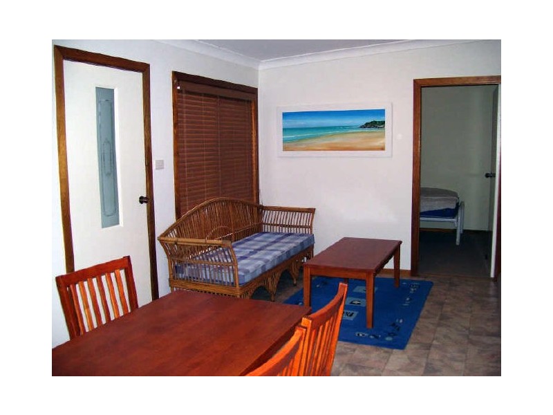 15 Tirriki Street, Old Bar NSW 2430