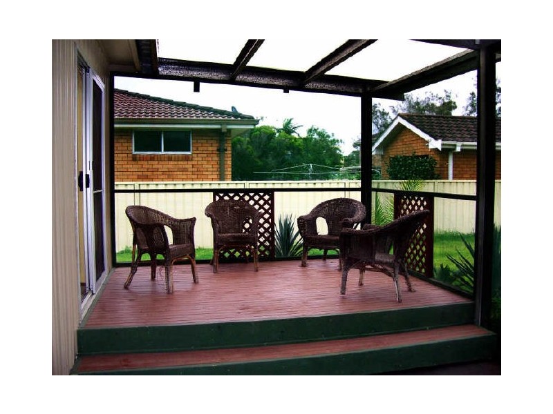 15 Tirriki Street, Old Bar NSW 2430