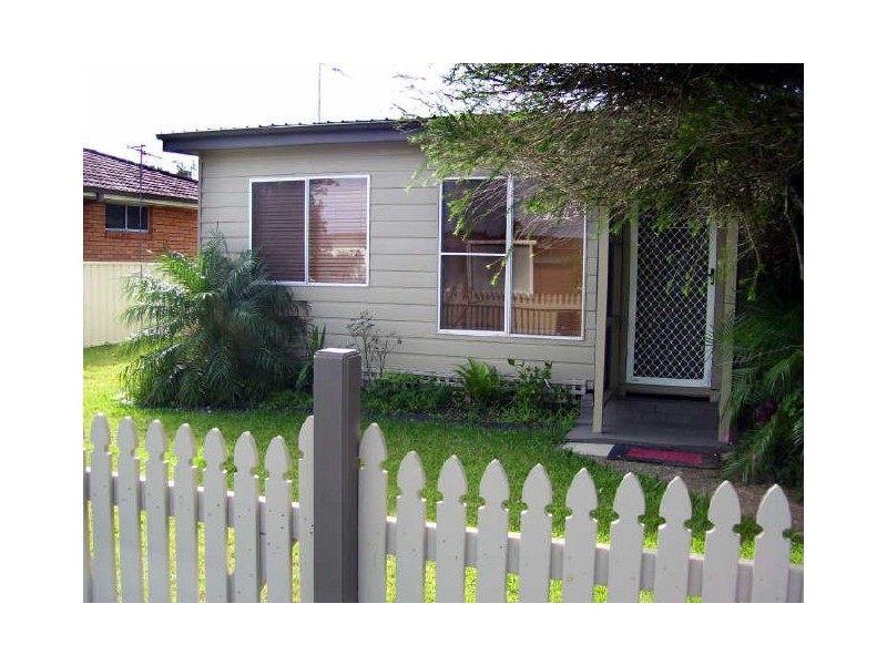 15 Tirriki Street, Old Bar NSW 2430