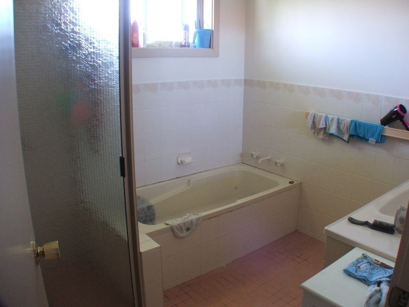 35 Carrabeen Drive, Old Bar NSW 2430