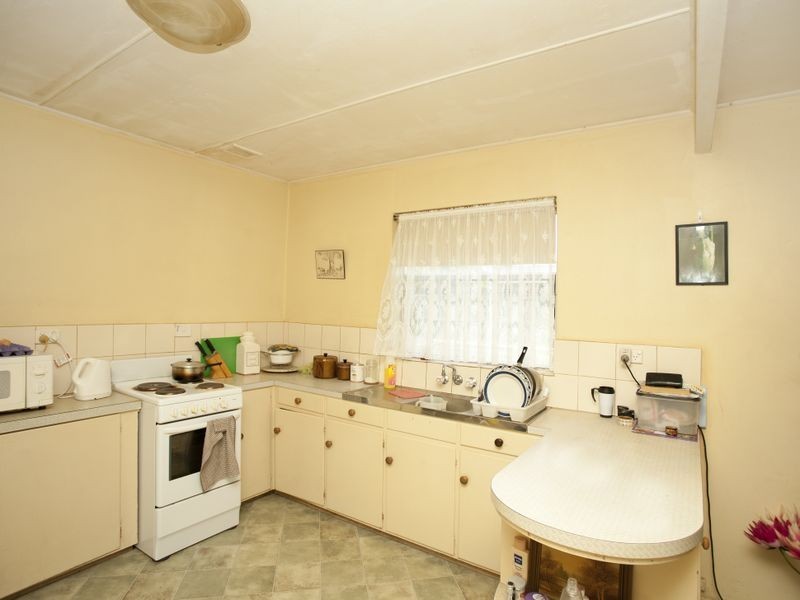 11 Ungala Road, Old Bar NSW 2430