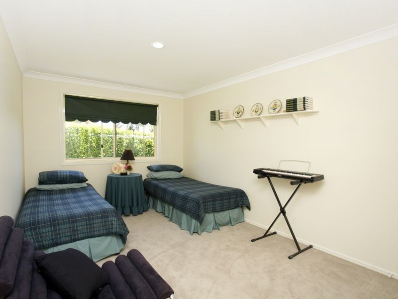 4 Leopardwood Street, Old Bar NSW 2430