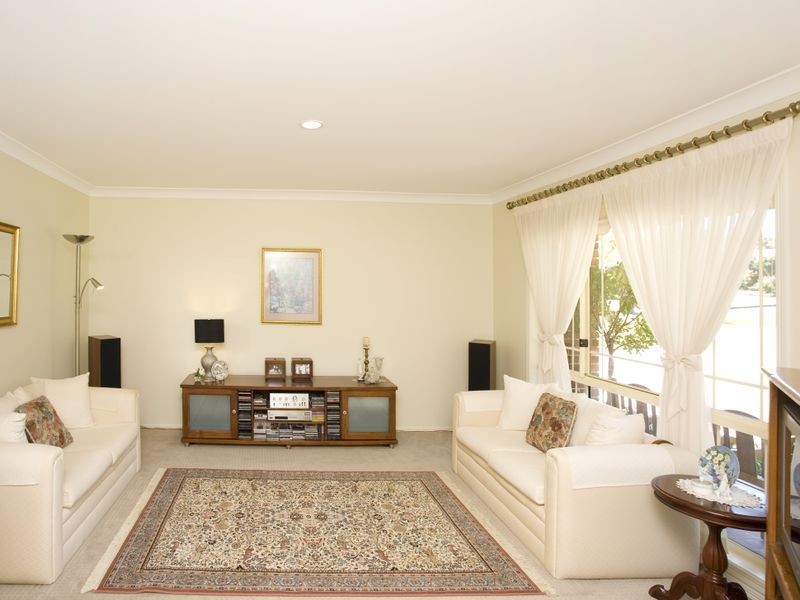 4 Leopardwood Street, Old Bar NSW 2430