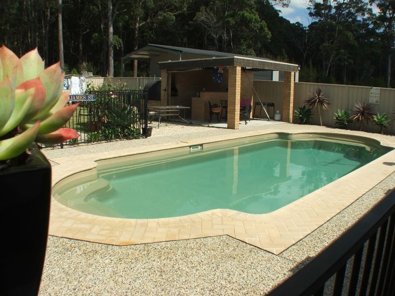 31 Albatross Way, Old Bar NSW 2430
