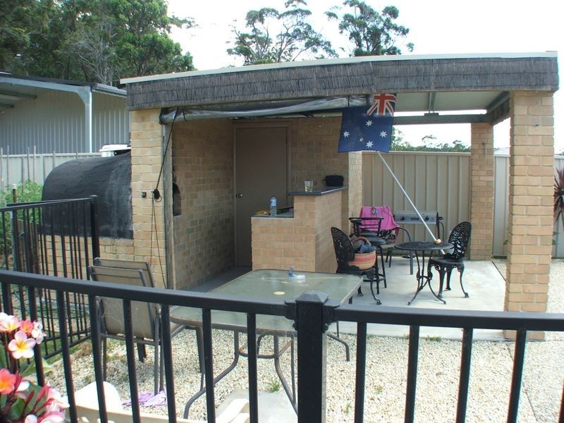 31 Albatross Way, Old Bar NSW 2430