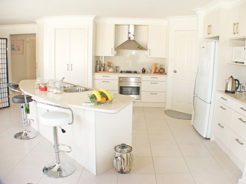 6 Flagtail Avenue, Old Bar NSW 2430