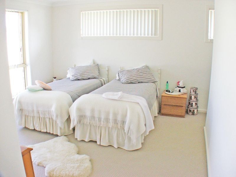 6 Flagtail Avenue, Old Bar NSW 2430