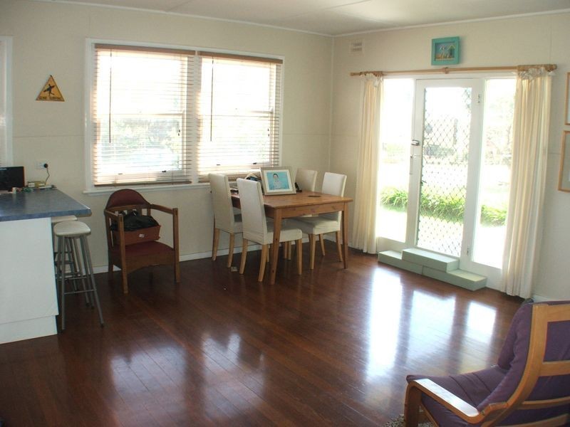 10 Tirriki Street, Old Bar NSW 2430