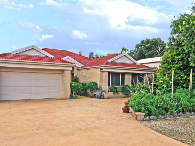 9 Winter Street, Tinonee NSW 2430