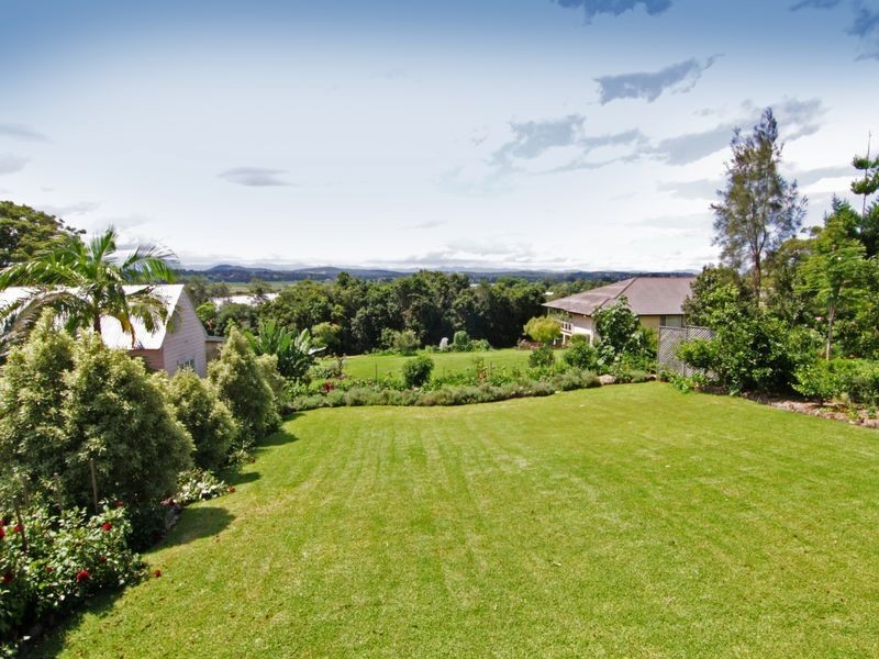 9 Winter Street, Tinonee NSW 2430