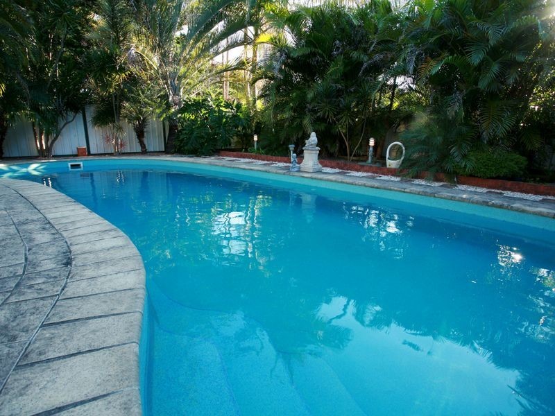 17 Pacific Parade, Old Bar NSW 2430